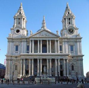 English Baroque style architecture - Sir Christopher Wren's St Paul’s Cathedral